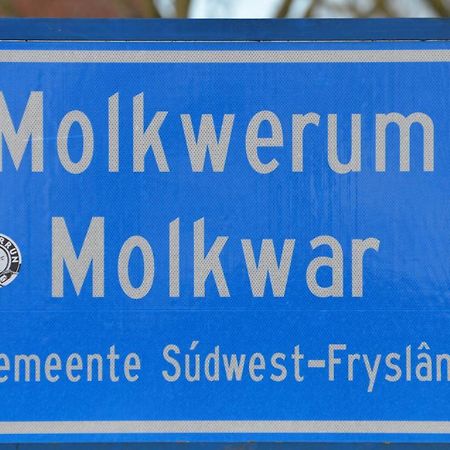 Bed and Breakfast 'It Mearke Molkwerum Экстерьер фото